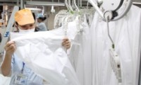 Đưa hàng dệt may sang Nhật qua Uniqlo, Aeon